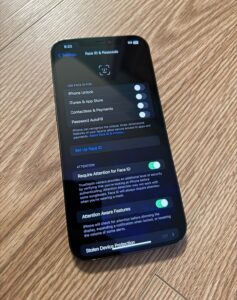 iPhone 12 Pro Max (256GB) Off ID.